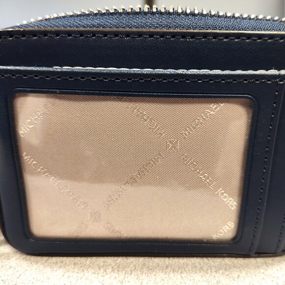 Michael Kors Jet Set Travel Medium Zip Around Leather Card Case - Navy - NWT - Picture 2 of 6